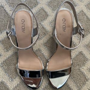 Abound silver heels